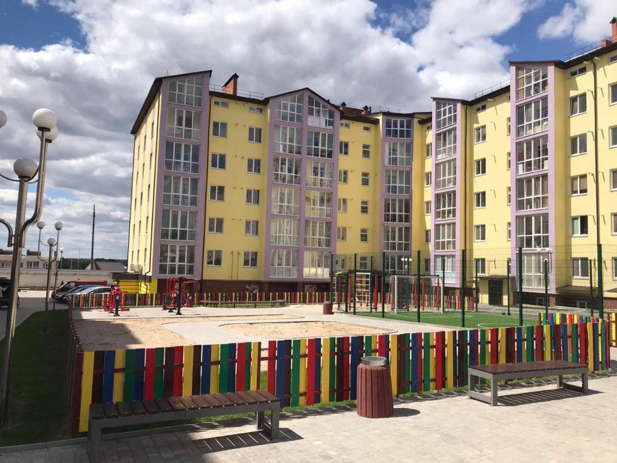Новые Апартаменты В Жк Барский Yakushintsy Exterior foto